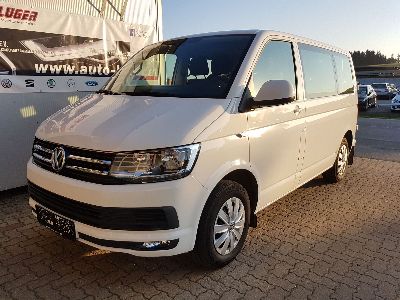 360° Außenansicht Volkswagen T6 Transporter      Caravelle Comfortline 4Motion 2.0 TDI  