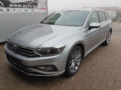 360° Außenansicht Volkswagen Passat Variant      Elegance 4Motion 2.0 TDI DSG *Matrix *AHK*Rückfahrkamera  