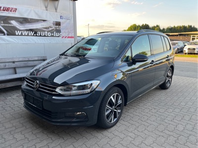 360° Außenansicht Volkswagen Touran      Comfortline BMT/Start-Stopp 2.0 TDI LED*AHK*Rückfahrkamera  