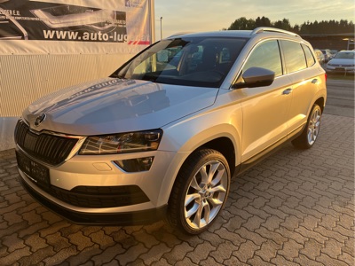 360° Außenansicht Skoda Karoq      Style 2.0 TDI *AHK* LED* Soundsystem*Kamera  