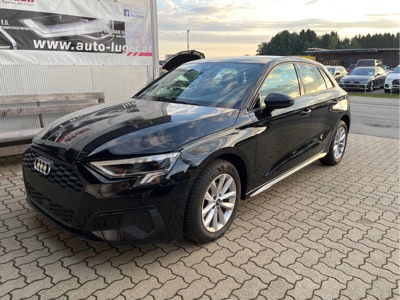 360° Außenansicht Audi A3 Sportback      30 TDI basis S-tronic *LED *  