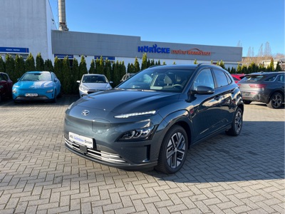 360° Außenansicht Hyundai KONA      Elektro (150kW) TREND Navigationspaket  
