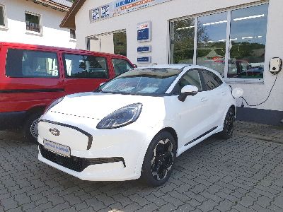 360° Außenansicht Ford Puma Gen-E      124KW Premium  