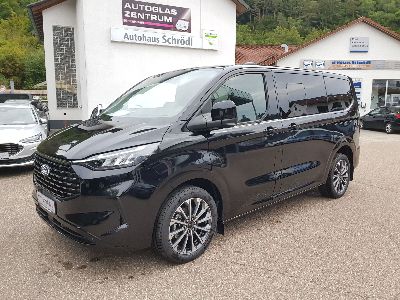 360° Außenansicht Ford Tourneo Custom      320 L1 Titanium X FWD 2.0 EcoBlue AHK  