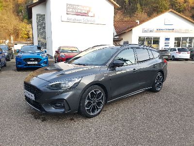 360° Außenansicht Ford Focus Turnier      1.5 EcoBoost ST-Line S/S Automatic  
