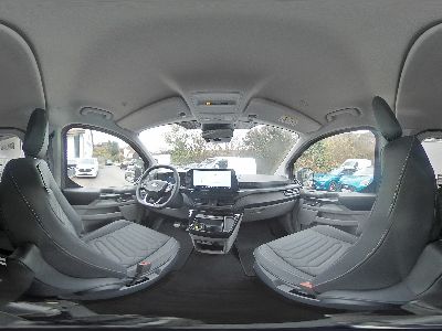 360° Innenansicht Ford Tourneo Custom      320 L1 Titanium AWD X 2.0 EcoBlue  