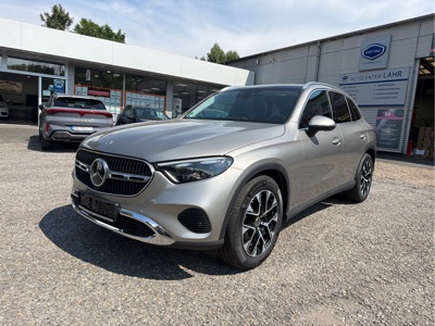 360° Außenansicht Mercedes-Benz GLC      220 d Avantgarde 4Matic  