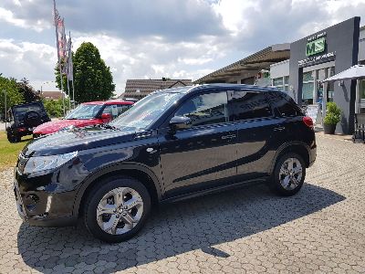 360° Außenansicht Suzuki Vitara      1.6 Comfort 4x2 -Klimaautomatik-Sitzheizung-Kamera-ALU 17