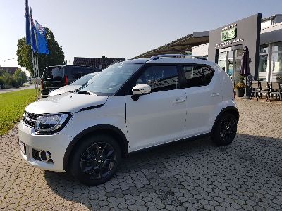 360° Außenansicht Suzuki Ignis      Comfort+ 1.2 SHVS Mild-Hybrid ! KLIMAAUTOMATIK+ANHÄNGERKUPPLUNG ABNEHMBAR+KAMERA+NAVIGATION+SITZHEIZUNG+TEMPOMAT+LED+DAB+BLUETOOTH+1 A-ZUSTAND  