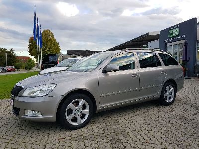 360° Außenansicht Skoda Octavia Combi      1.4 TSI 