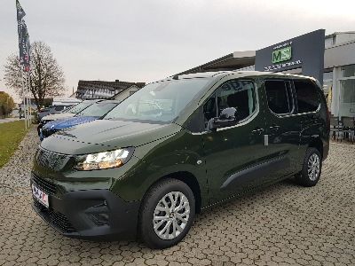 360° Außenansicht Fiat Doblò      1.5 Blue HDi L2 Kombi 7-SITZER LANGER RADSTAND! AUTOMATIK-GETRIEBE ! 2x SCHIEBETÜREN + KOMFORT / TECH-PAKET KLIMAAUTMATIK WINTERPAKET +LENKRADHEIZUNG+BEHEIZBARE FRONTSCHEIBE +PDC VORNE UND HINTEN KAMERA  