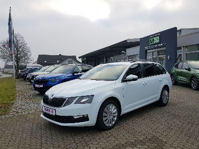 360° Außenansicht Skoda Octavia Combi      2.0 TDI DPF Ambition+Busisess-Paket Columbus+Tempomat+Einparkhilfe+Rückfahrkamera  