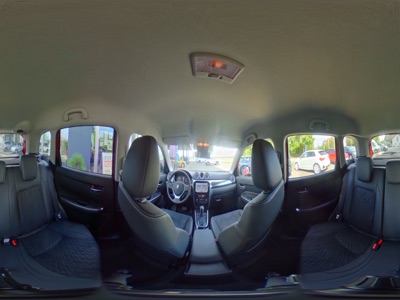 360° Innenansicht Suzuki Vitara      1.4 DITC HYBRID Comfort+ ALLGRIP AUTOMATIK-GETRIEBE! KLIMAAUTOMATIK+NAVIGATION+KAMERA+PDC VORNE / HINTEN +WINTERPAKET+SITZHEIZUNG+TEMPOMAT ACC+TOTE WINKEL+LED  