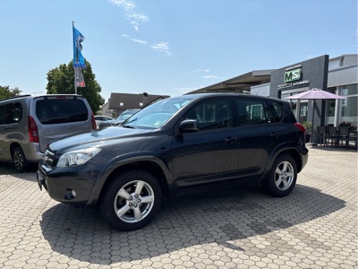 360° Außenansicht Toyota RAV4      2.2 D-CAT Sol 5-TÜRIG ALLRAD + AHK KLIMAAUTOMATIK TEMPOMAT TÜV 03/2028  