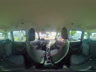 360° Innenansicht Skoda Yeti      2.0 TDI Active Plus Edition + Anhängerkupplung Tempomat Klimaanlage Climatic Winterpaket mit Sitzheizung PDC SunSet  